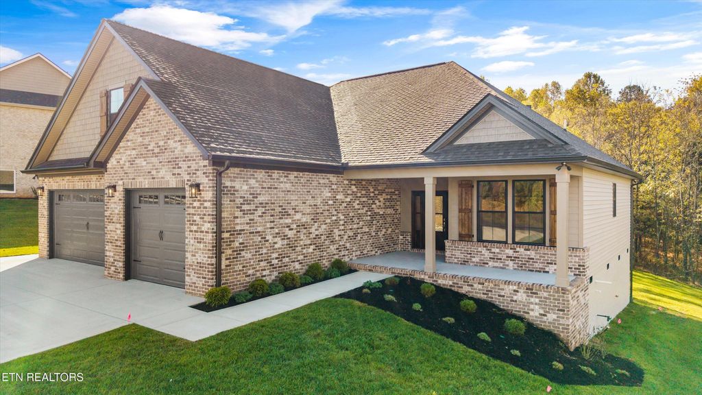 Photo of 127 Hanani Tr, Vonore, TN 37885 (MLS # 1319934)