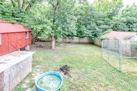 Tiny photo for 506 E Prospect St, LaFollette, TN 37766 (MLS # 1356074)