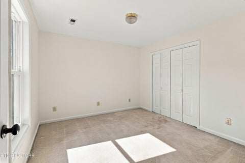 Tiny photo for 2018 Duck Cove Drive, Knoxville, TN 37922 (MLS # 1360135)