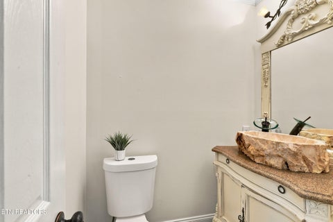 Tiny photo for 2018 Duck Cove Drive, Knoxville, TN 37922 (MLS # 1360135)
