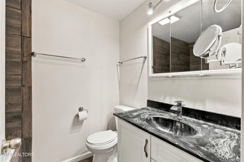 Tiny photo for 2018 Duck Cove Drive, Knoxville, TN 37922 (MLS # 1360135)