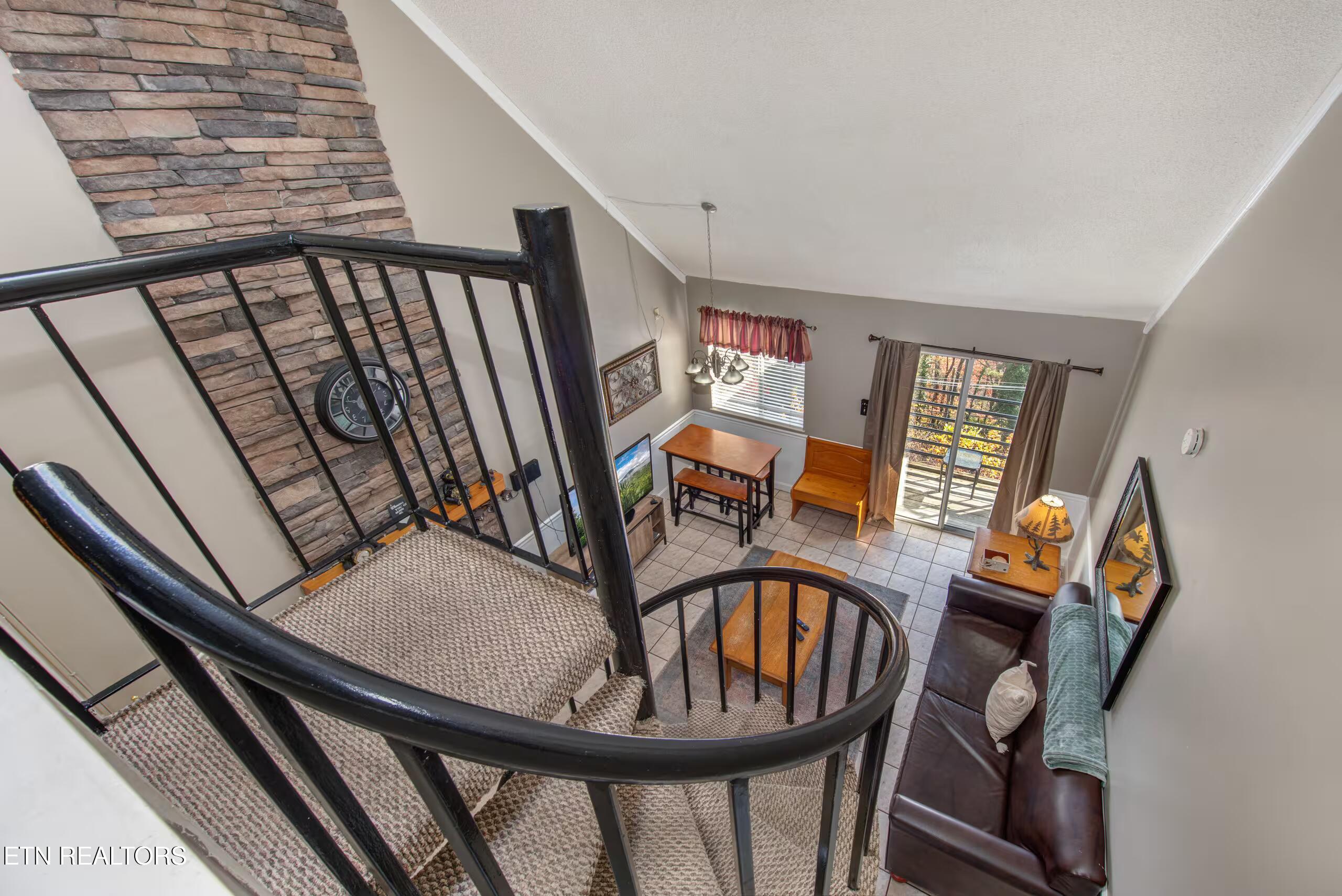 1260 Ski View Drive APT 1305