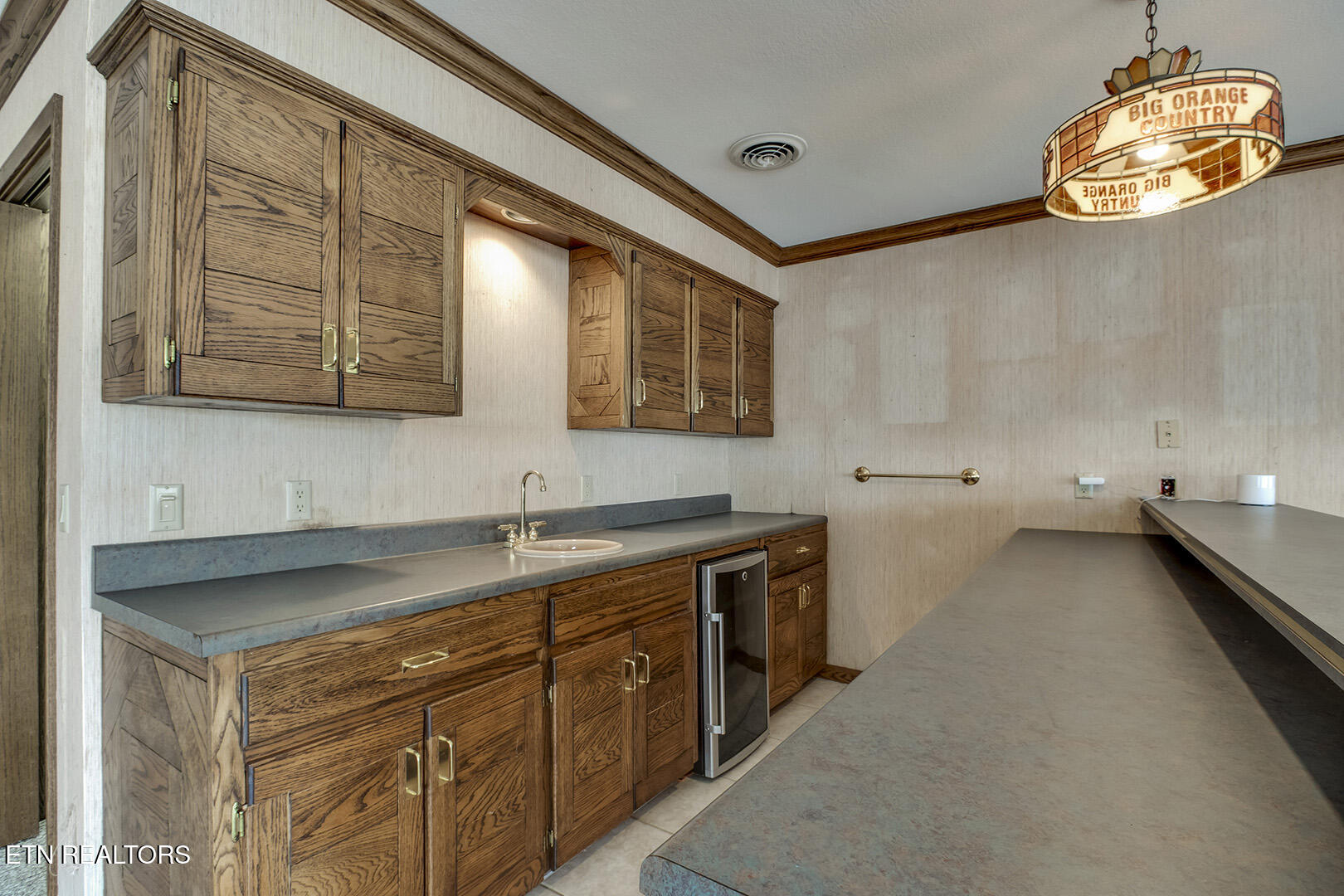 Loudon, Tennessee 37774, United States, 3 Bedrooms Bedrooms, ,4 BathroomsBathrooms,Residential,Active,246603