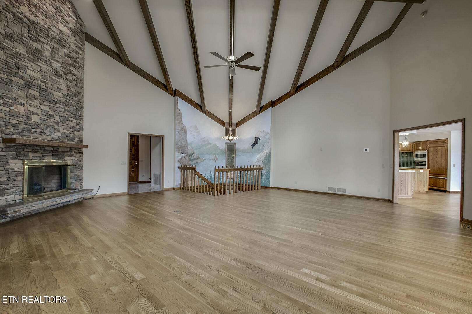 Loudon, Tennessee 37774, United States, 3 Bedrooms Bedrooms, ,4 BathroomsBathrooms,Residential,Active,246603