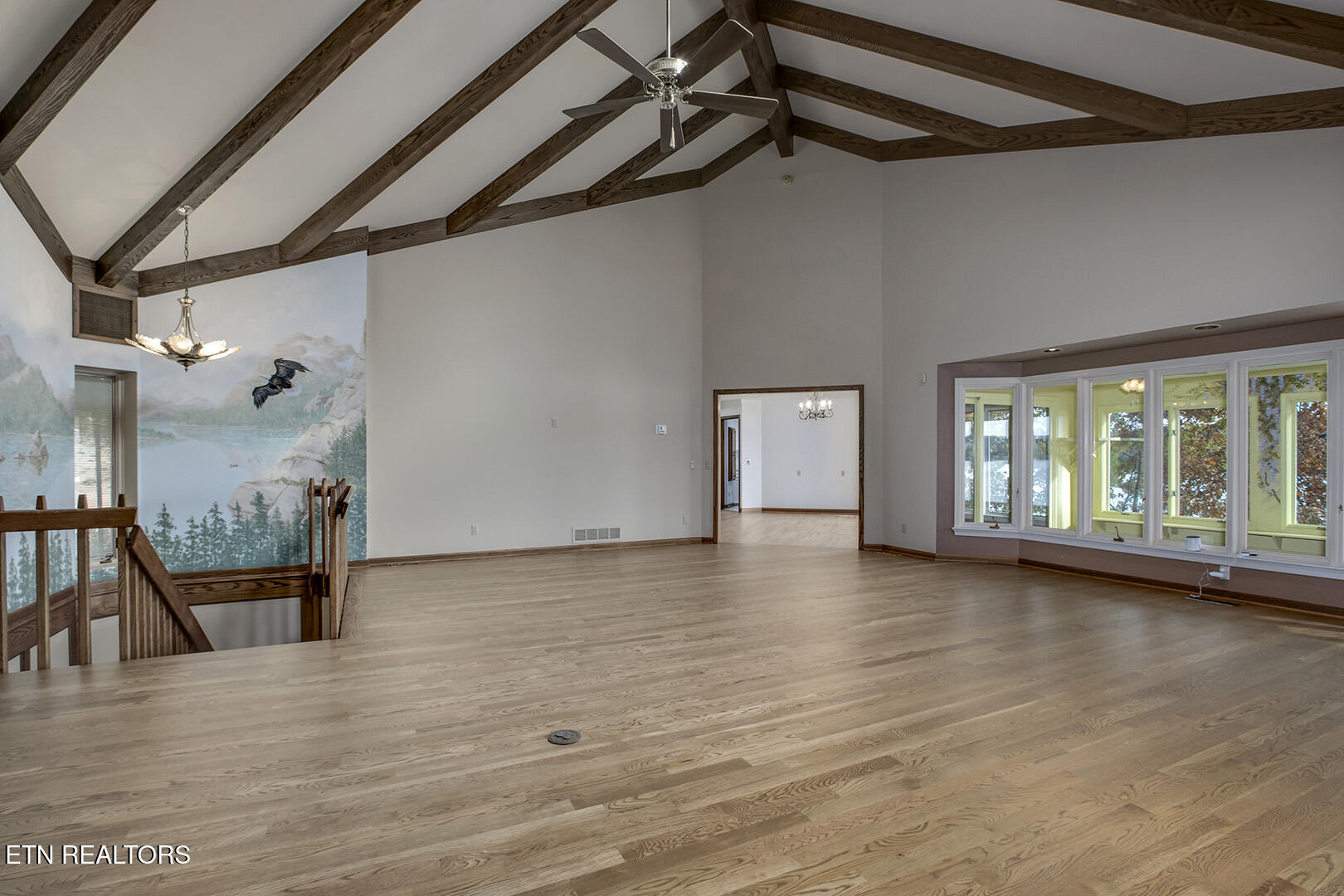 Loudon, Tennessee 37774, United States, 3 Bedrooms Bedrooms, ,4 BathroomsBathrooms,Residential,Active,246603