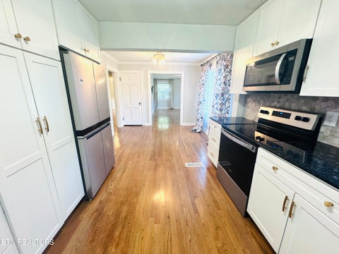 Tiny photo for 509 Taylor Rd, Knoxville, TN 37920 (MLS # 1339329)