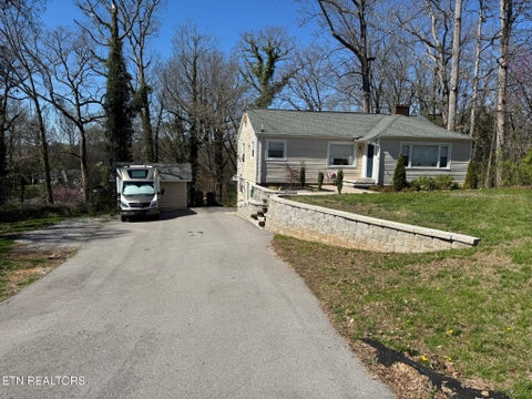 Tiny photo for 509 Taylor Rd, Knoxville, TN 37920 (MLS # 1339329)