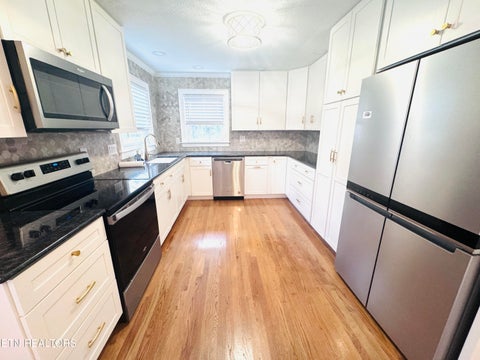 Tiny photo for 509 Taylor Rd, Knoxville, TN 37920 (MLS # 1339329)