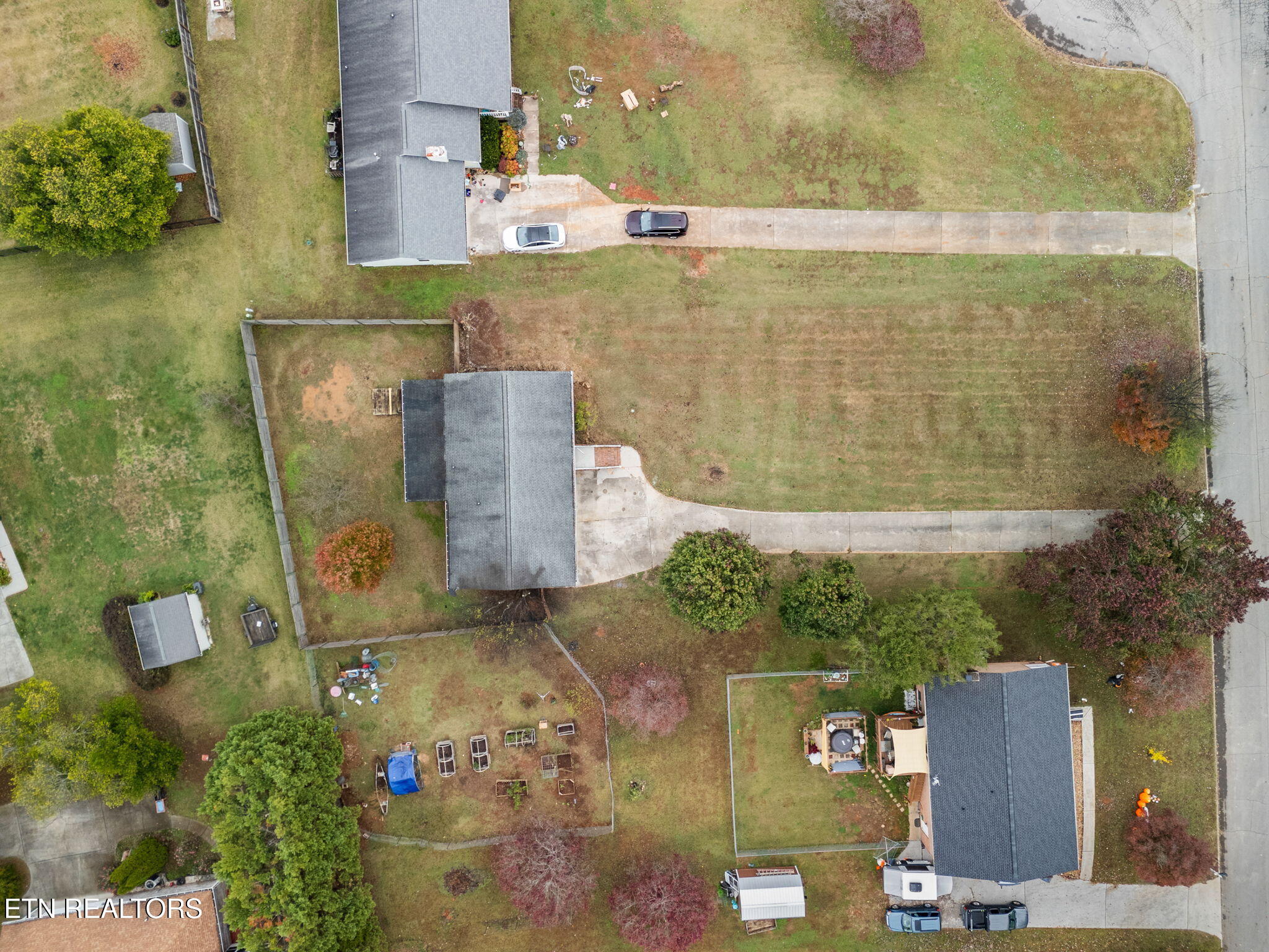 2344 Riverside Drive