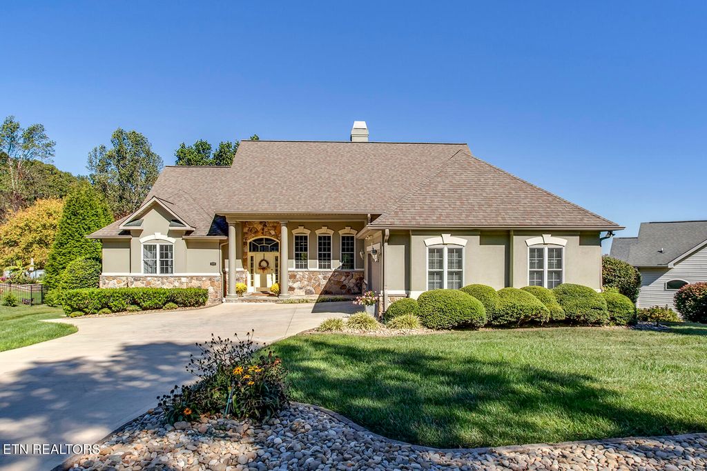 Photo of 409 Skiatook Lane, Loudon, TN 37774 (MLS # 1325209)