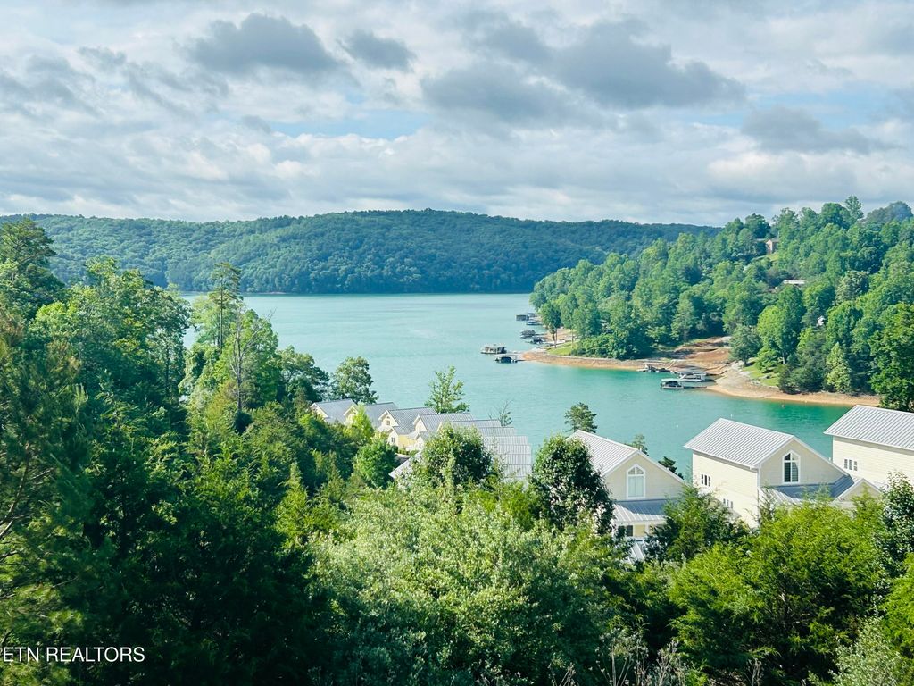 Photo of 134 E Harbor View Lane #B, LaFollette, TN 37766 (MLS # 1342483)