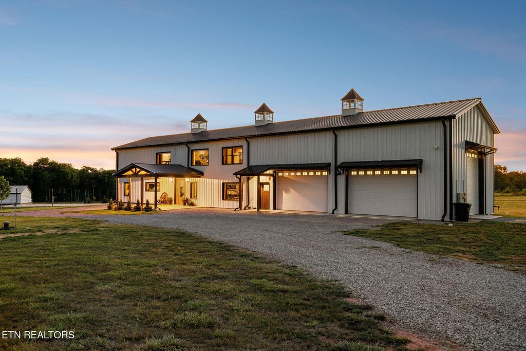 Photo of 189 Michael Lane, Madisonville, TN 37354 (MLS # 1340045)