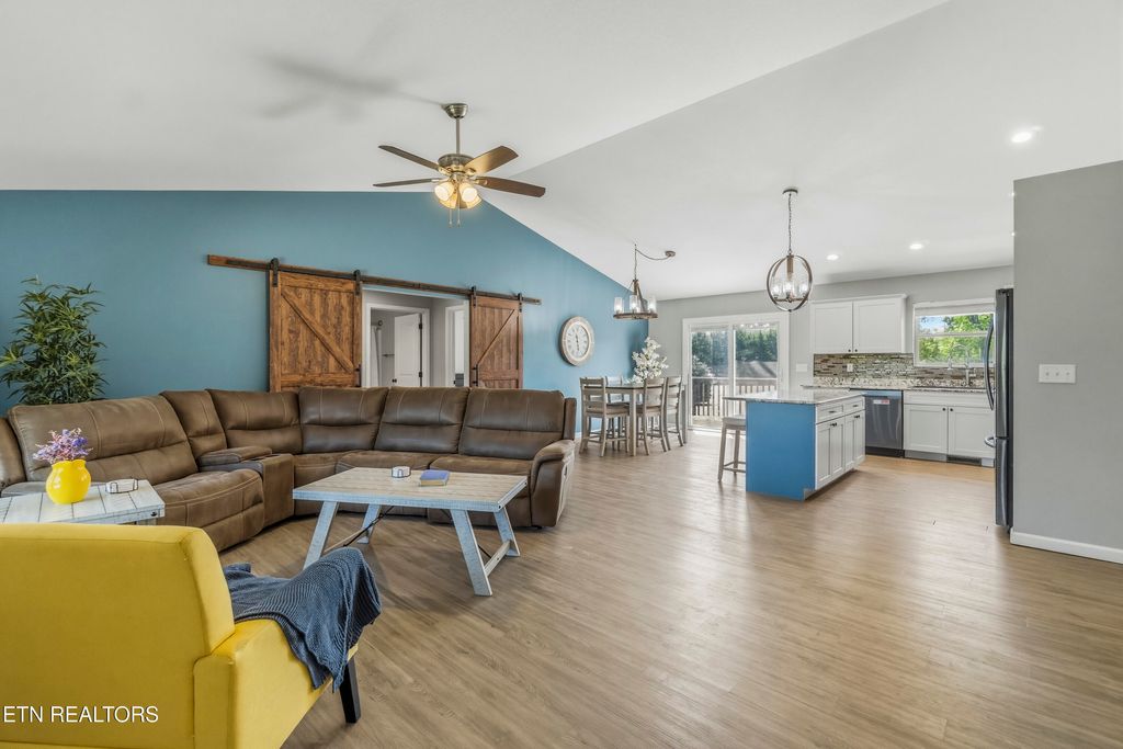 Photo of 3124 Lazy River Lane, Sevierville, TN 37876 (MLS # 1339966)