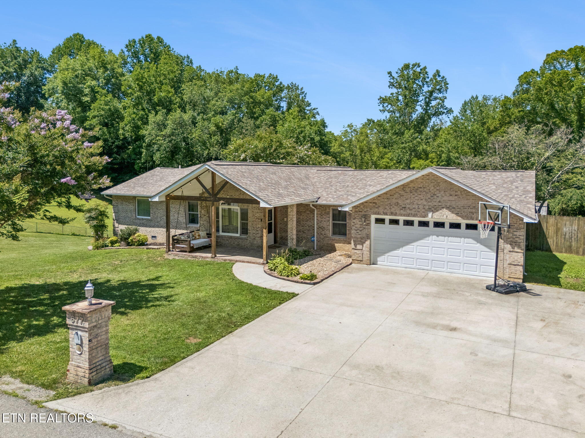 677 Twin Hills Lane