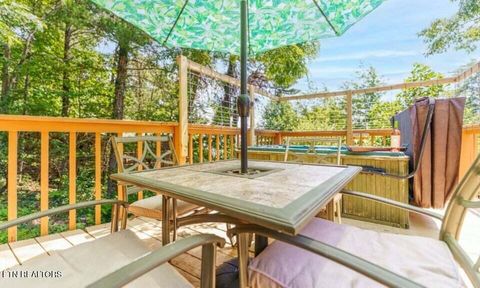 Tiny photo for 2033 Luzerne Drive, Gatlinburg, TN 37738 (MLS # 1347998)