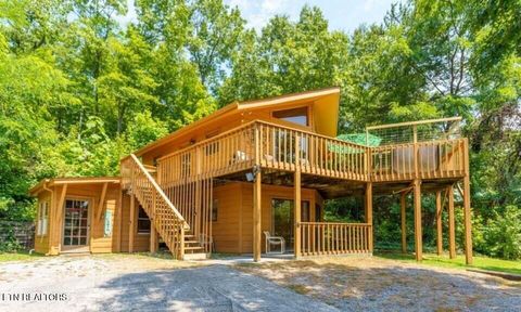 Tiny photo for 2033 Luzerne Drive, Gatlinburg, TN 37738 (MLS # 1347998)