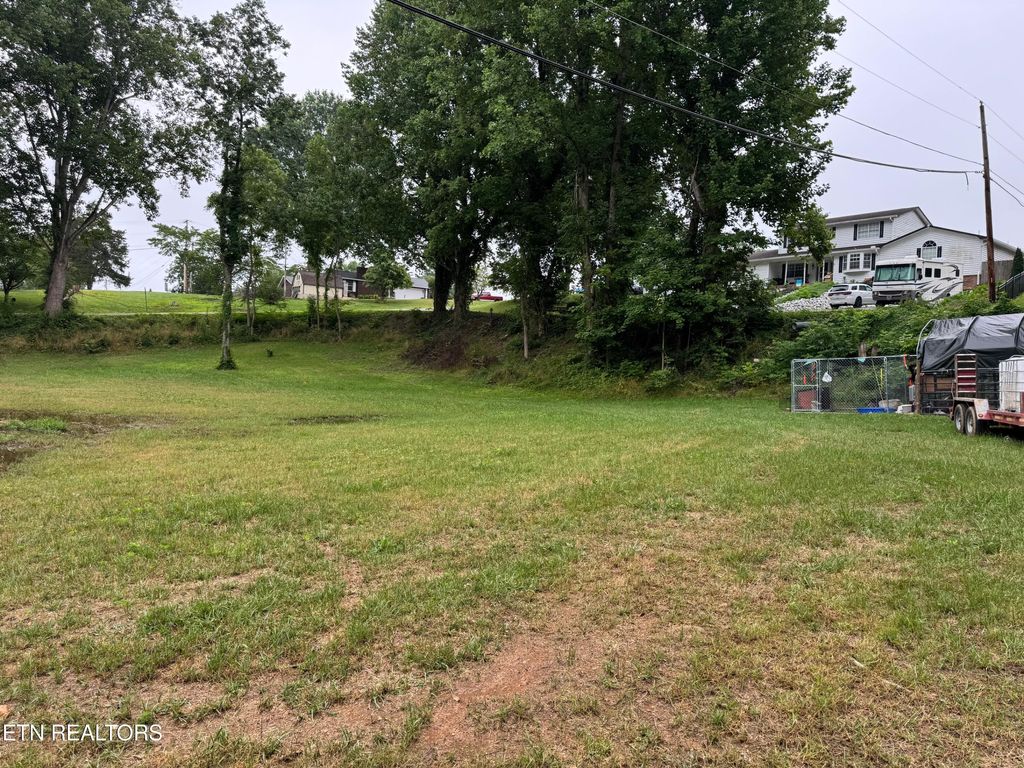 Photo of Dogwood Lane, Jacksboro, TN 37757 (MLS # 1306585)