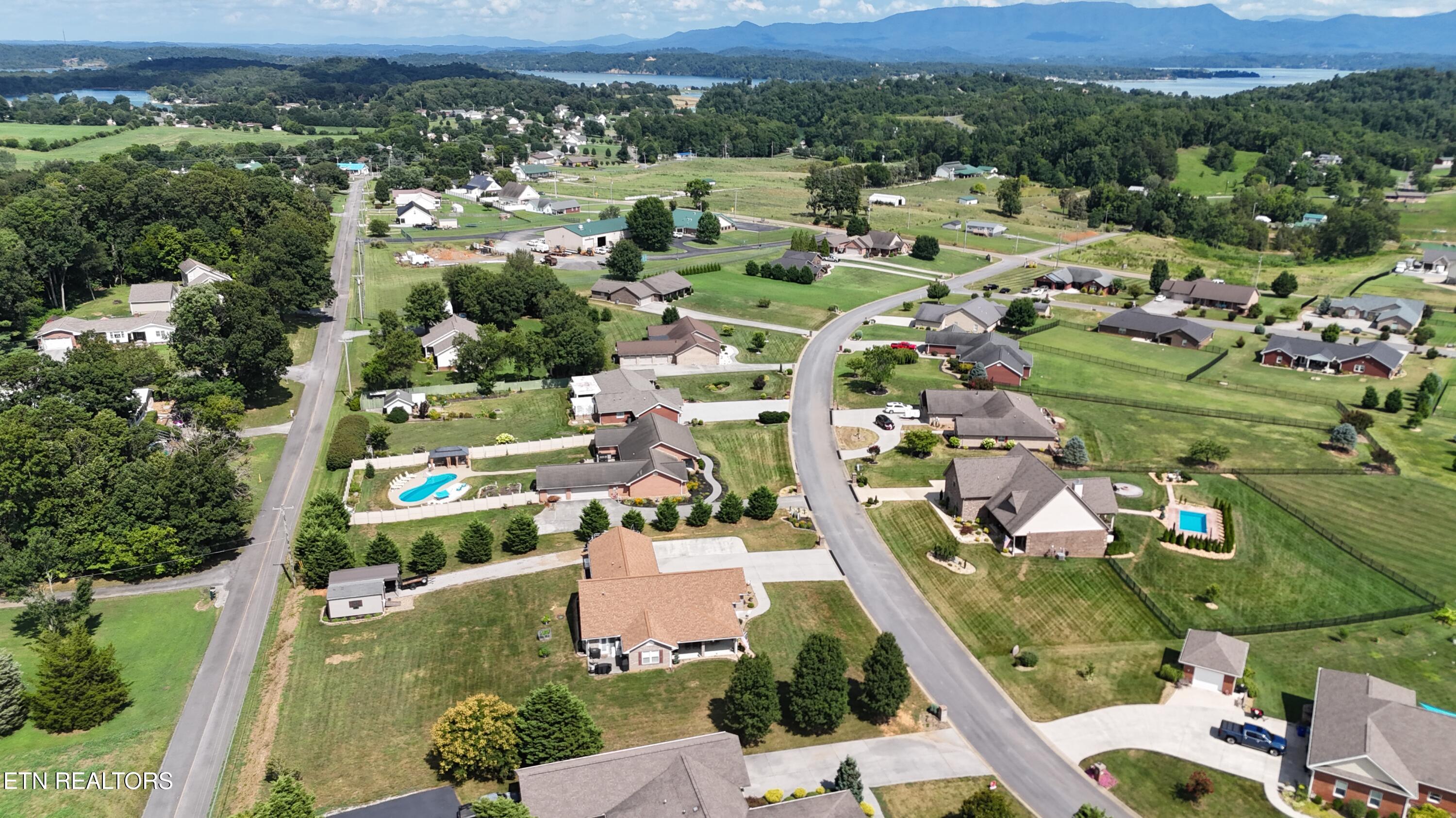 1018 Southwind Circle