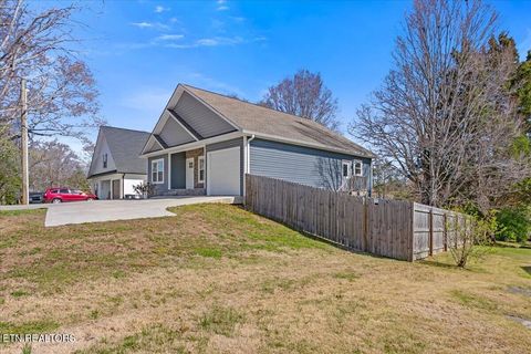Tiny photo for 1501 Richardson St, Athens, TN 37303 (MLS # 1334055)