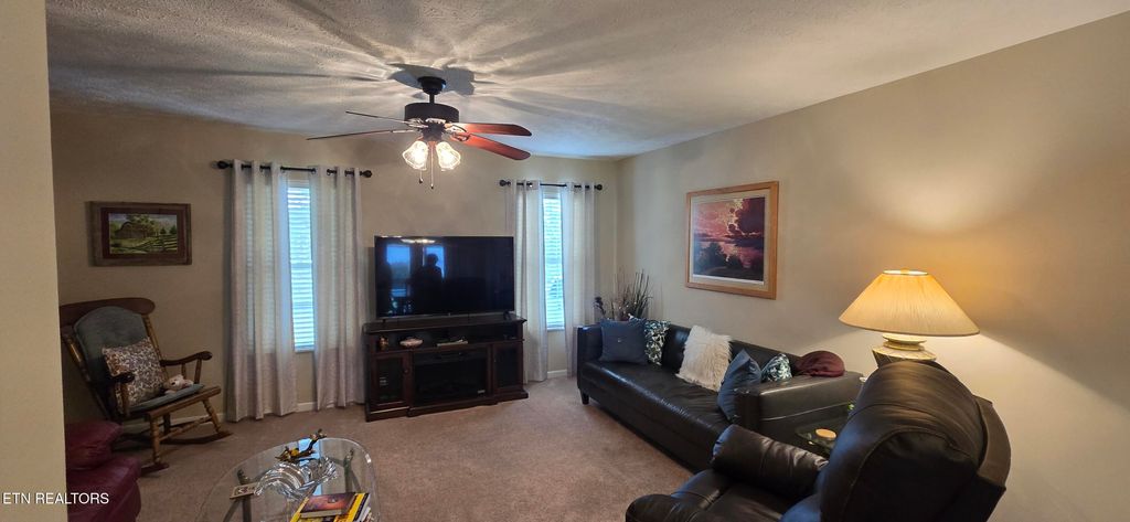 Photo of 144 Vineyard Rd, Sweetwater, TN 37874 (MLS # 1340200)