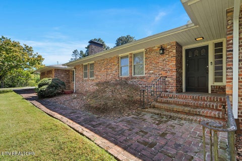 Tiny photo for 9000 Westland Drive, Knoxville, TN 37922 (MLS # 1357529)