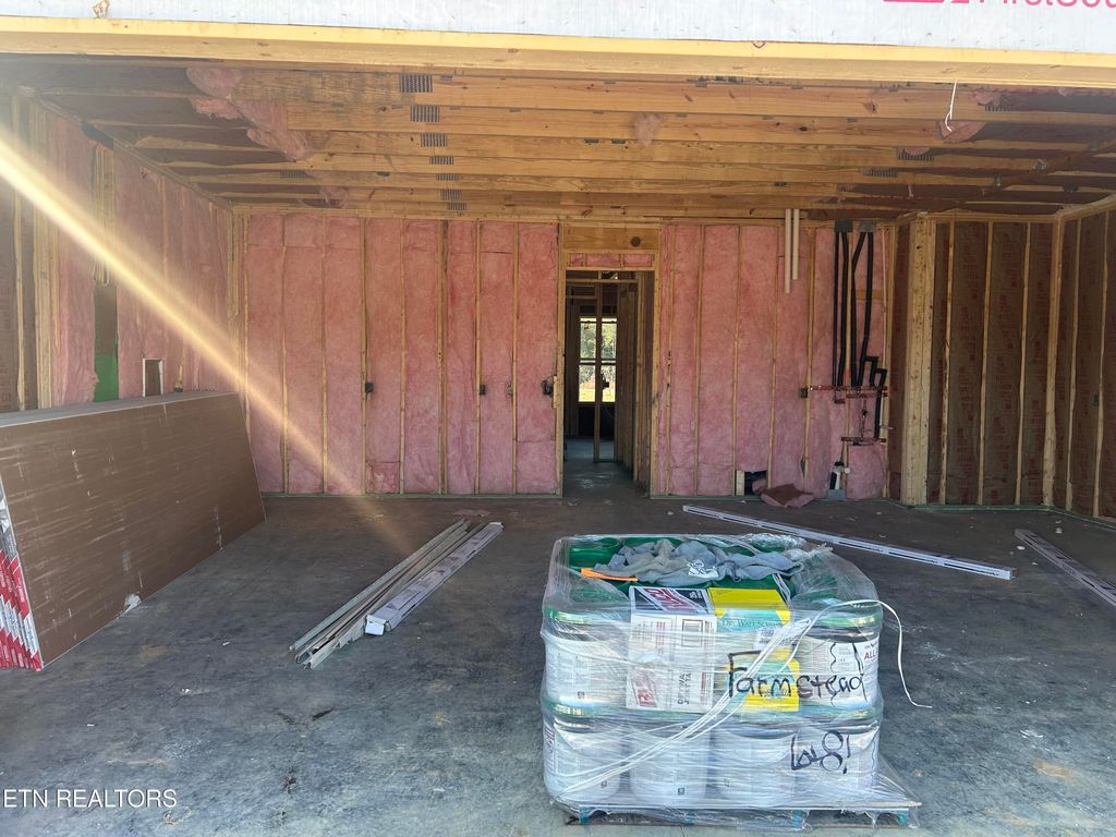 Photo of 125 Limelight Lane, Lenoir City, TN 37772 (MLS # 1322494)