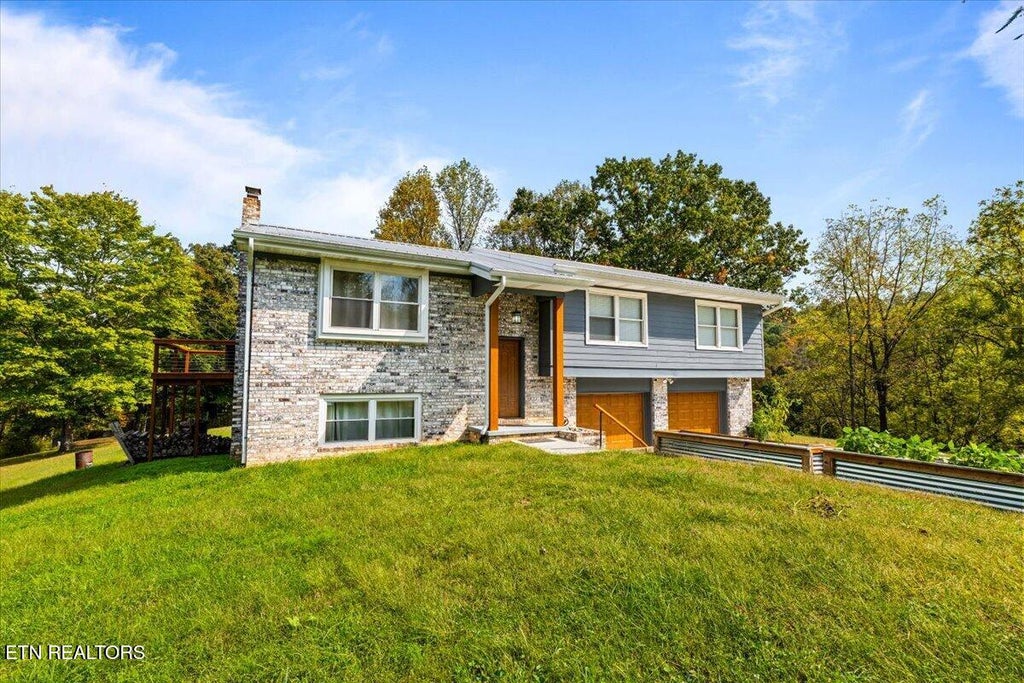 Photo of 230 Mack Gamble Lane, Jacksboro, TN 37757 (MLS # 1359352)