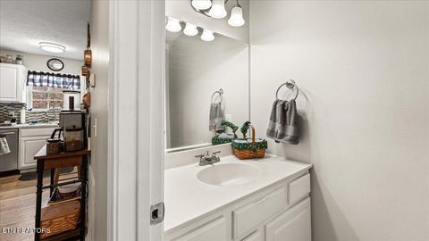 Tiny photo for 2294 N Highway 92, Jefferson City, TN 37760 (MLS # 1322588)