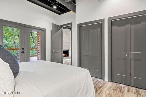 Tiny photo for 4406 Long Rifle Rd, Sevierville, TN 37862 (MLS # 1332511)