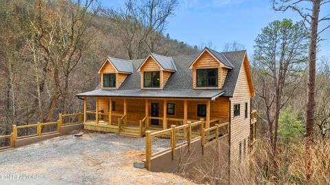 Tiny photo for 4406 Long Rifle Rd, Sevierville, TN 37862 (MLS # 1332511)