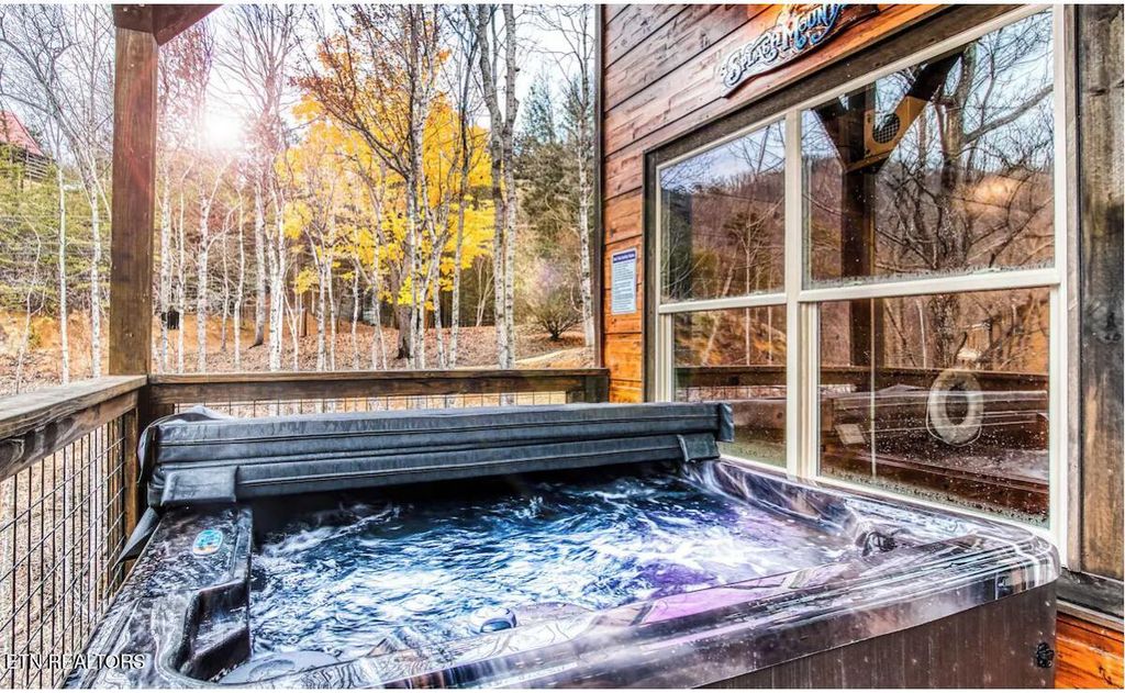 Photo of 1775 Bluff Ridge Rd, Sevierville, TN 37876 (MLS # 1333937)