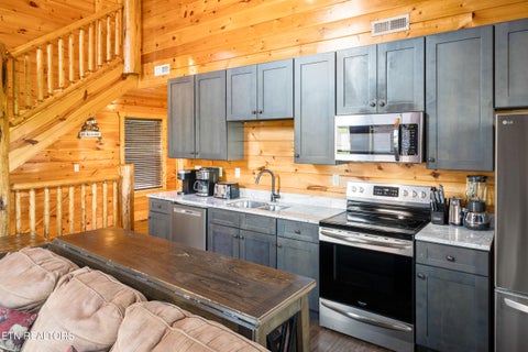 Tiny photo for 3307 Pine Peak Way, Sevierville, TN 37862 (MLS # 1359873)