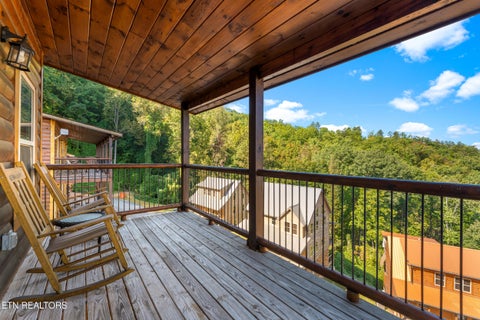 Tiny photo for 3307 Pine Peak Way, Sevierville, TN 37862 (MLS # 1359873)
