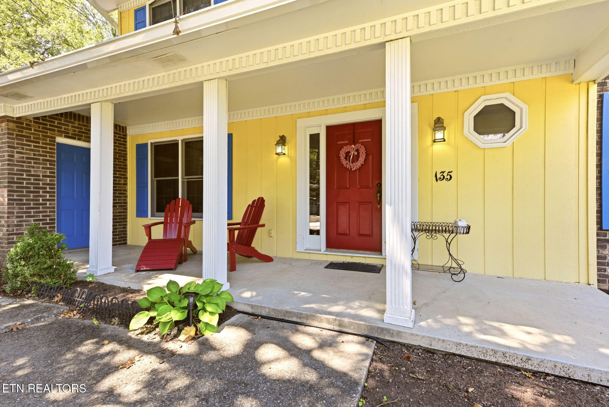135 Claremont Rd