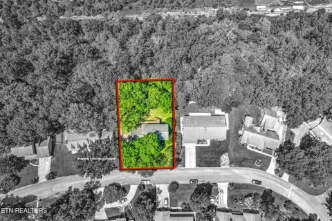 Tiny photo for 135 Claremont Rd, Oak Ridge, TN 37830 (MLS # 1353769)