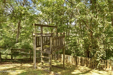 Tiny photo for 135 Claremont Rd, Oak Ridge, TN 37830 (MLS # 1353769)