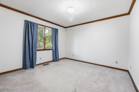 Tiny photo for 135 Claremont Rd, Oak Ridge, TN 37830 (MLS # 1353769)