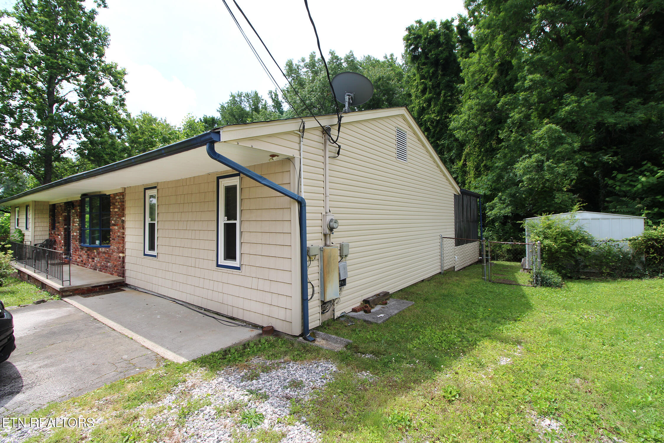 4708 Springbrook Rd