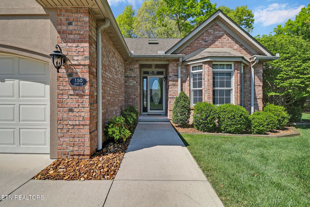 Photo of 150 Lafayette Terrace #28, Crossville, TN 38558 (MLS # 1338346)