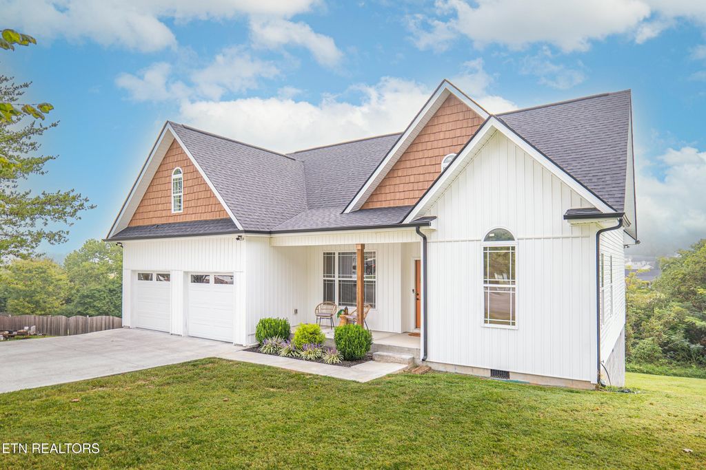 Photo of 6600 Grace Nicely Lane, Corryton, TN 37721 (MLS # 1315894)