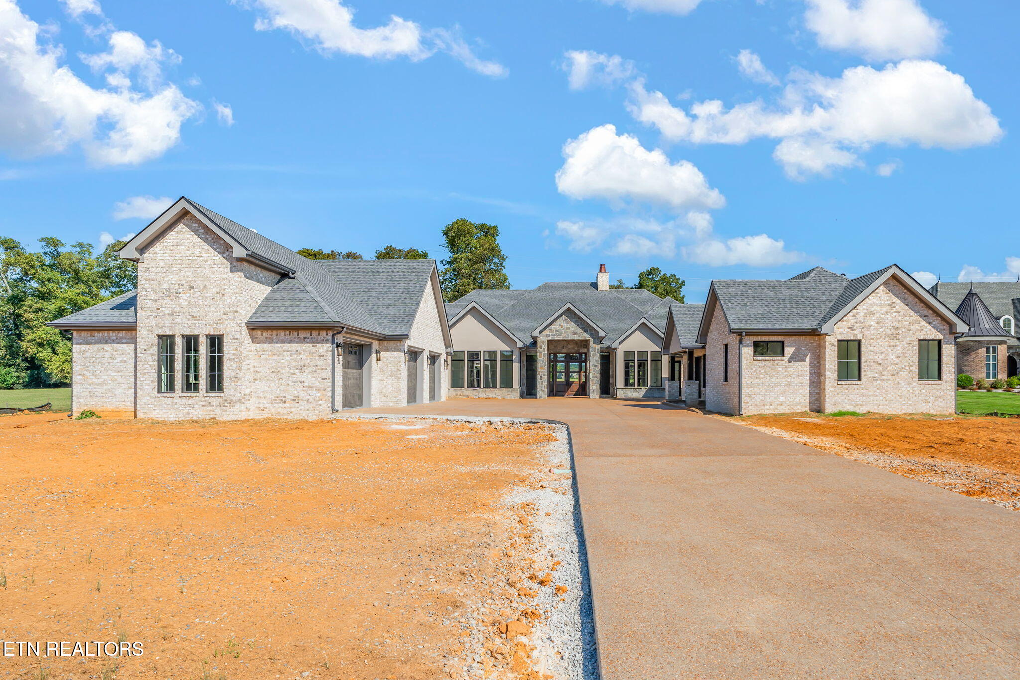 3630 Edgewater Way