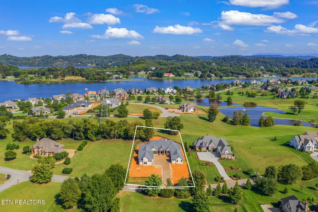 Photo of 3630 Edgewater Way, Louisville, TN 37777 (MLS # 1317632)