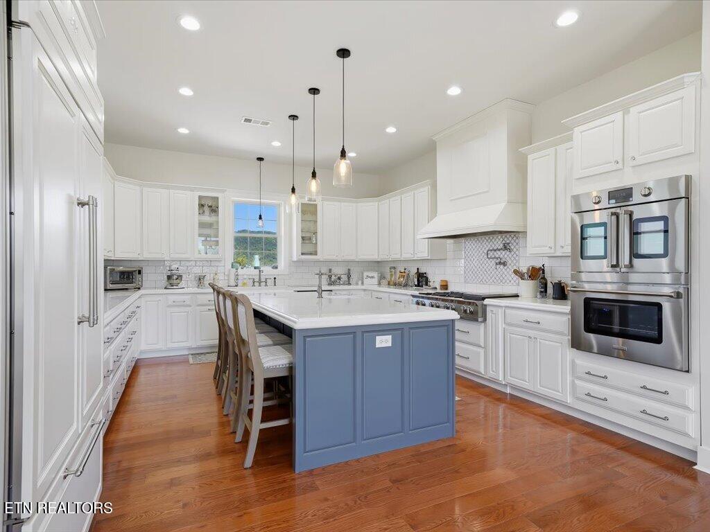 270 Sonshine Ridge Rd, Cosby, TN, 37722, USA, 2 Bedrooms Bedrooms, ,4 BathroomsBathrooms,Residential,Active,270 Sonshine Ridge Rd,1340976