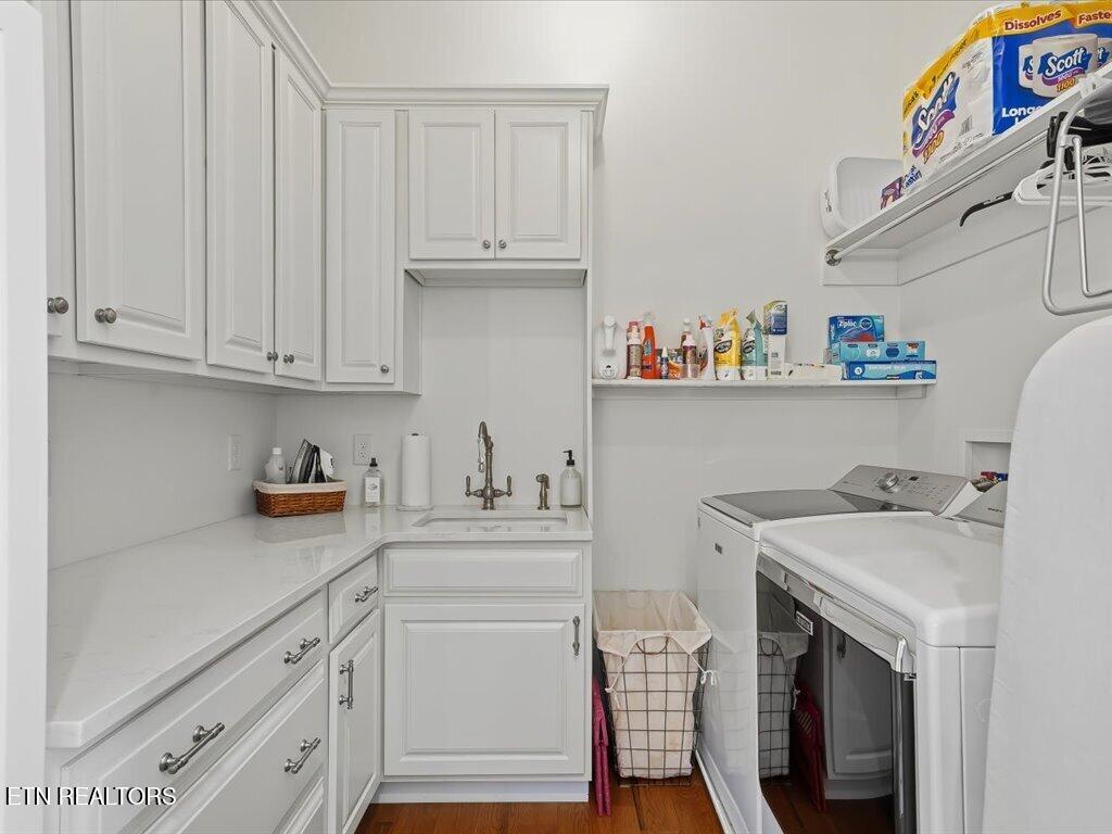 270 Sonshine Ridge Rd, Cosby, TN, 37722, USA, 2 Bedrooms Bedrooms, ,4 BathroomsBathrooms,Residential,Active,270 Sonshine Ridge Rd,1340976