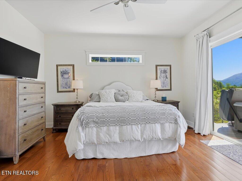 270 Sonshine Ridge Rd, Cosby, TN, 37722, USA, 2 Bedrooms Bedrooms, ,4 BathroomsBathrooms,Residential,Active,270 Sonshine Ridge Rd,1340976