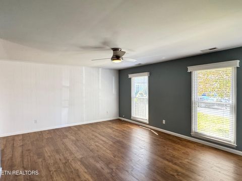 Tiny photo for 34 Hampton Square, Crossville, TN 38555 (MLS # 1319388)