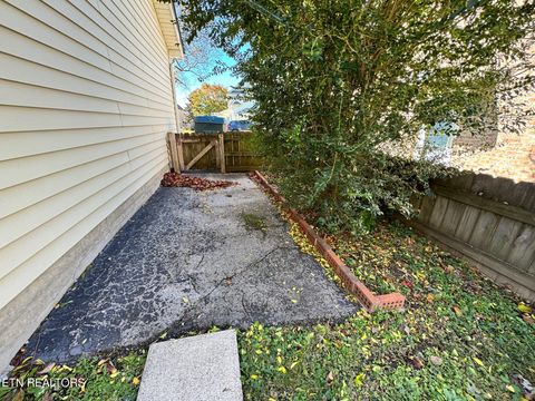 Tiny photo for 34 Hampton Square, Crossville, TN 38555 (MLS # 1319388)
