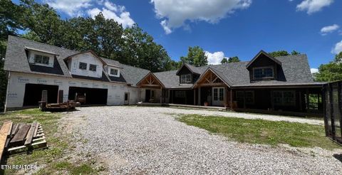 1631 Grave Hill Rd Oneida TN 37841