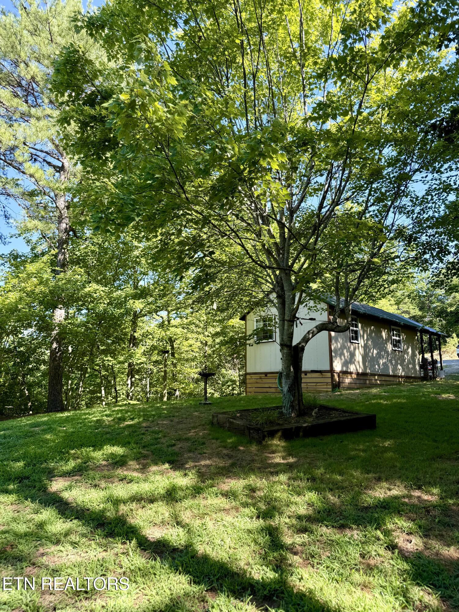1600 Chestnut Valley Rd