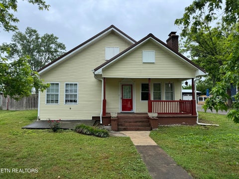 Photo of 6688 Morganton Rd, Greenback, TN 37742 (MLS # 1349134)